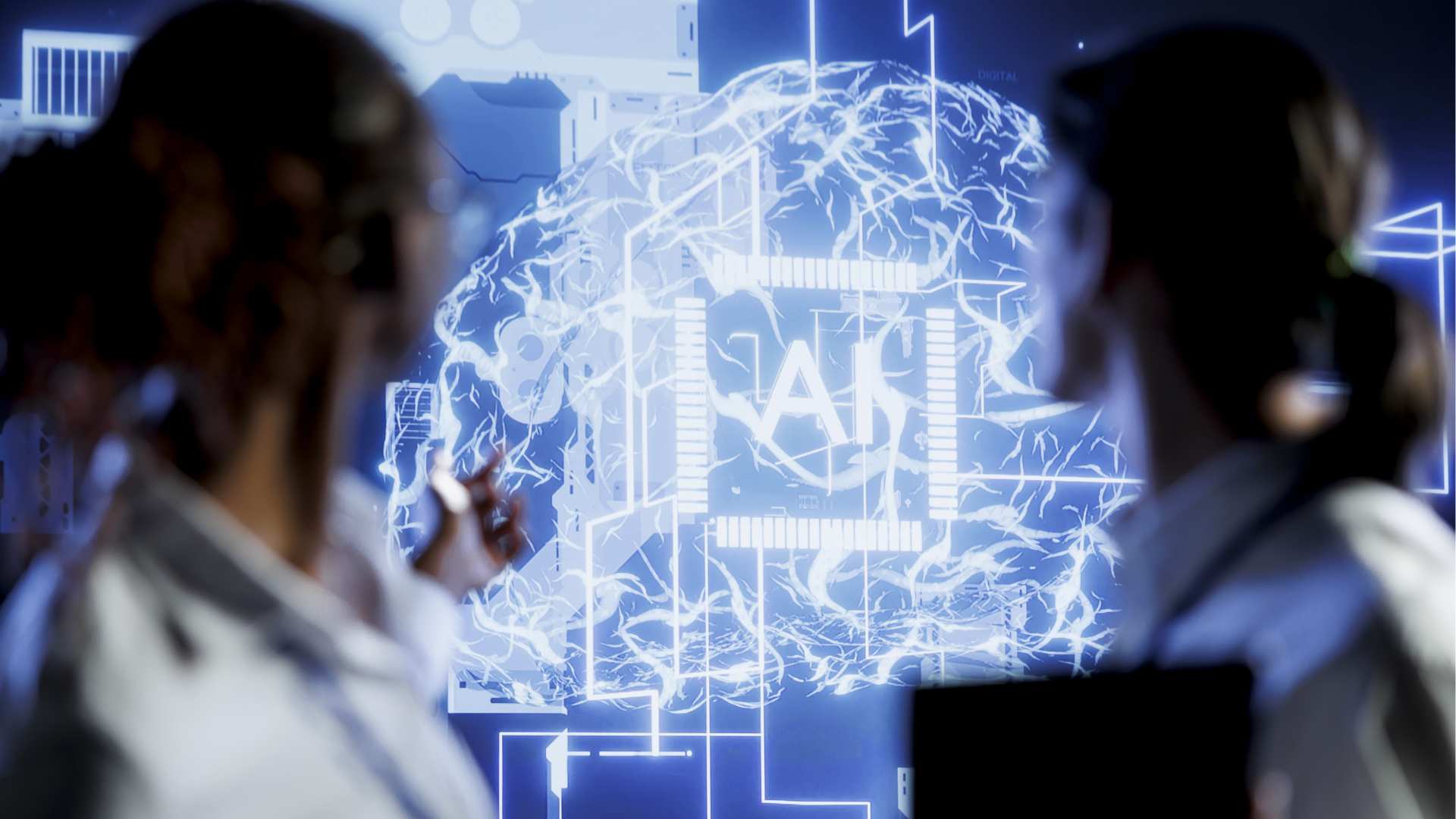 Lavoratori che fanno brainstorming su come utilizzare l'IA